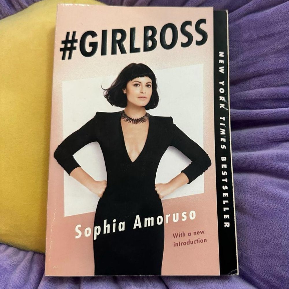 GIRL BOSS BOOK‎